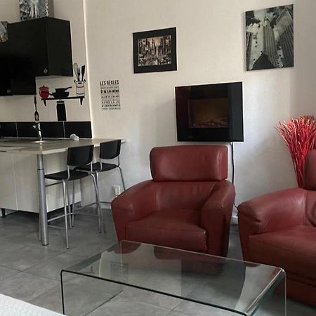 Le Suffren, Ventile ,Wifi, A 100 M De La Plage Toulon Dış mekan fotoğraf