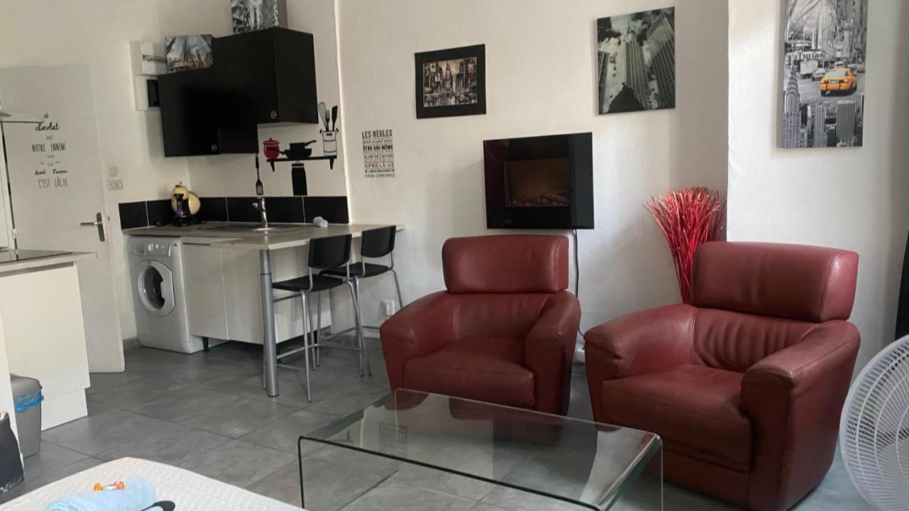 Le Suffren, Ventile ,Wifi, A 100 M De La Plage Toulon Dış mekan fotoğraf
