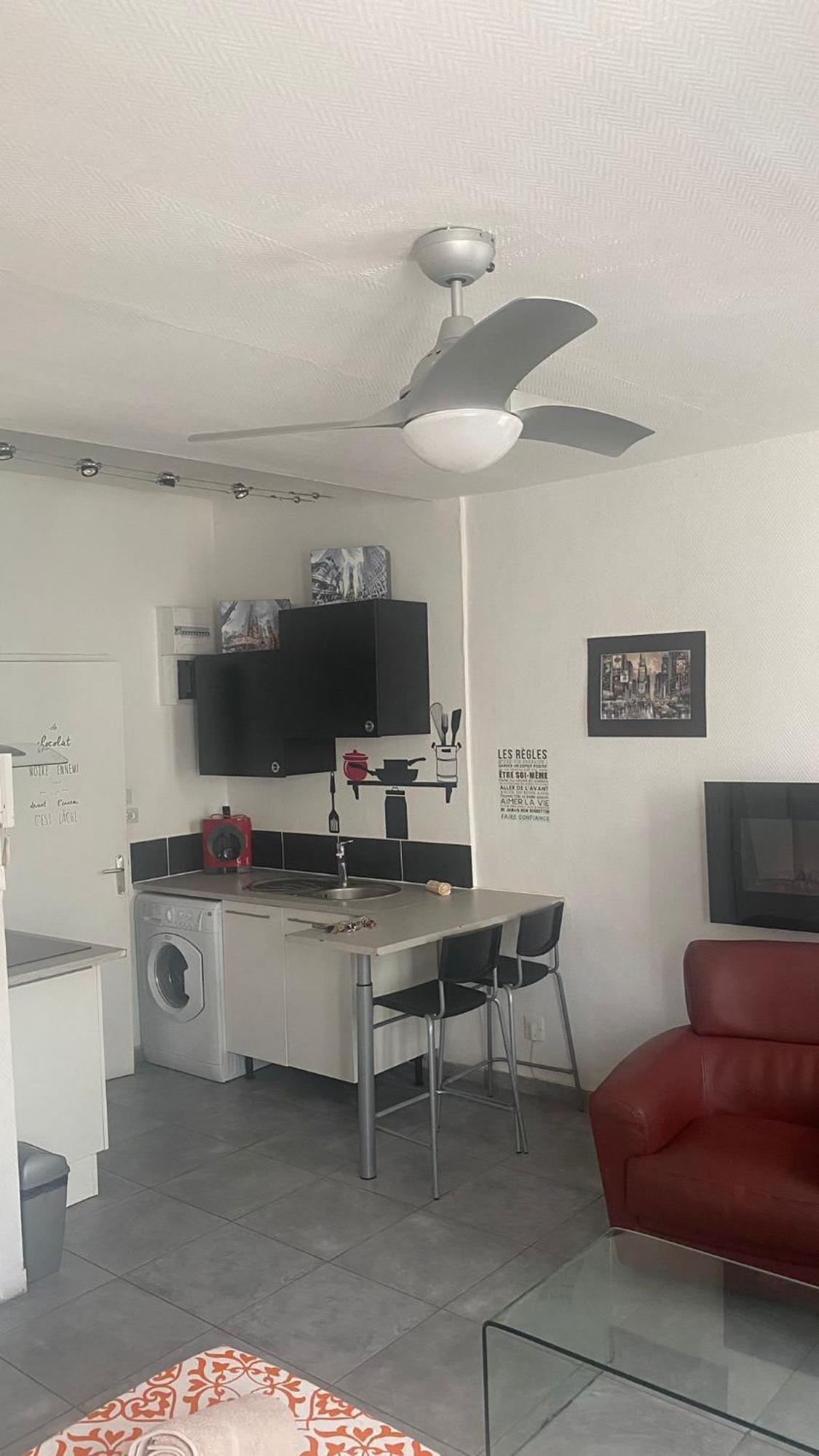 Le Suffren, Ventile ,Wifi, A 100 M De La Plage Toulon Dış mekan fotoğraf